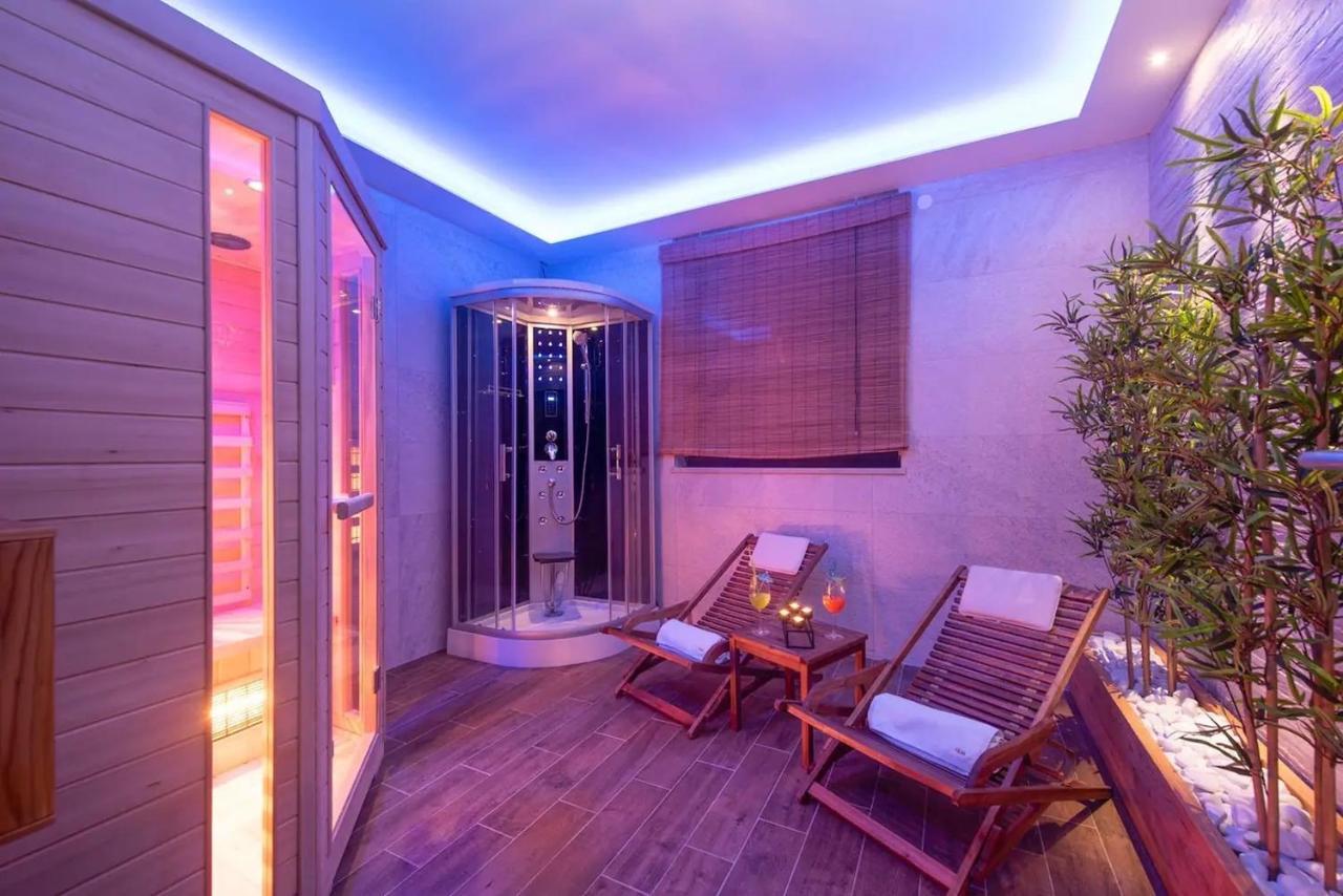 Family Friendly Apartments With A Swimming Pool Sveti Filip I Jakov, Biograd - 19325 ภายนอก รูปภาพ